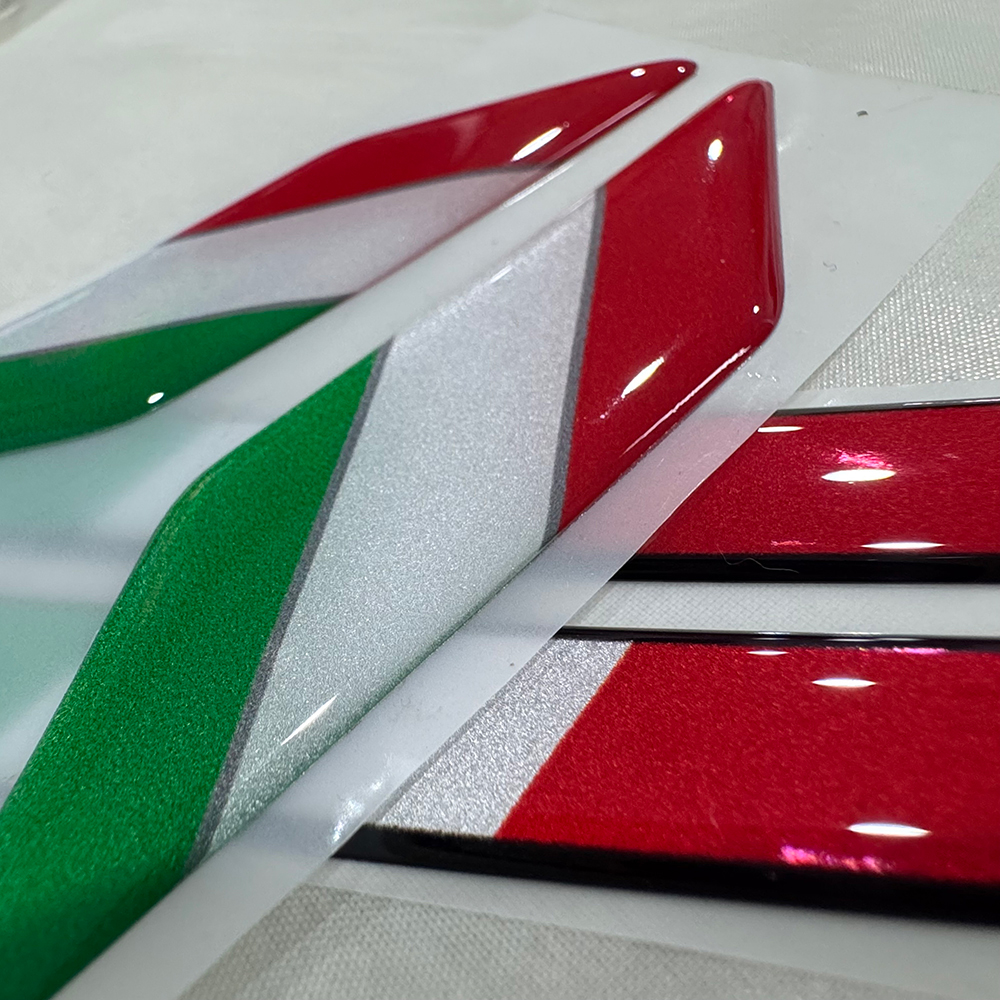 Italy Flag 3D Epoxy Sticker Mo - Motorcycle Gear Hub reseña y precio